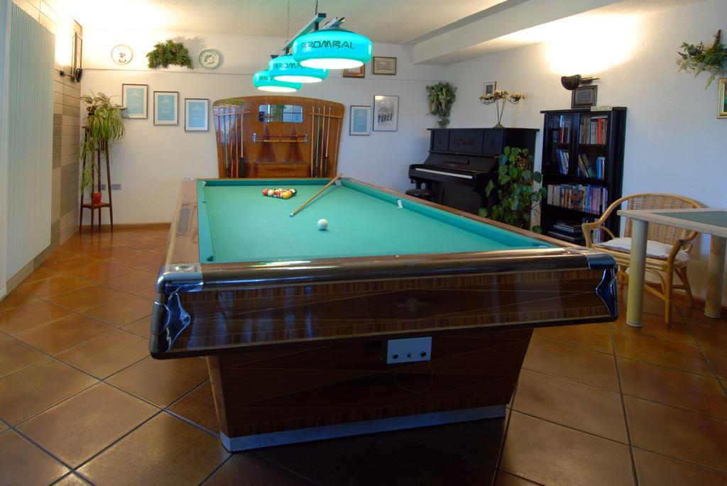 Albergo Venezia Passo Rolle Esterno foto